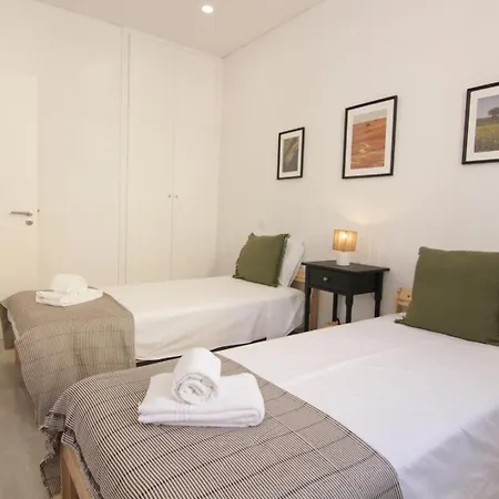 2-bdr With Private Patio, *